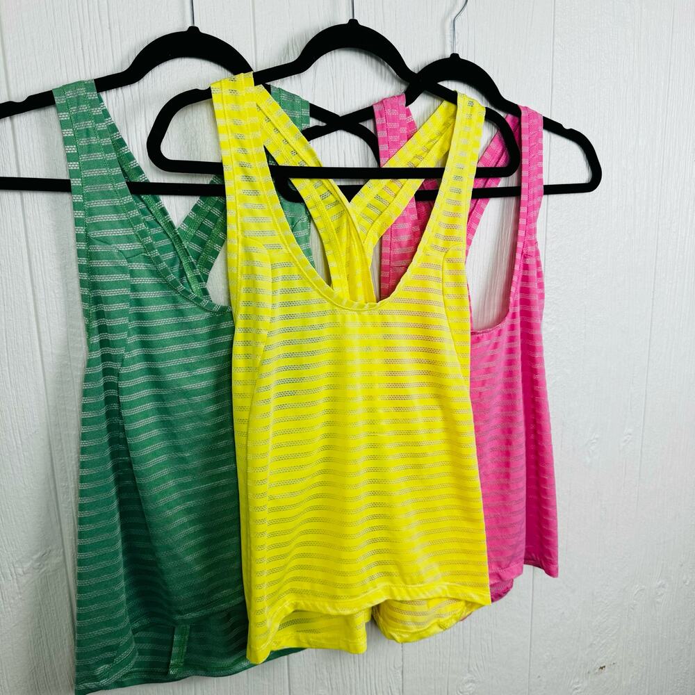Zyia Active Nimbus Mesh Stripe Tank Bundle Split … - image 7